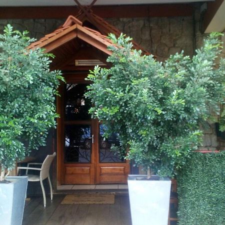 Central Hotel Antsiranana Kültér fotó