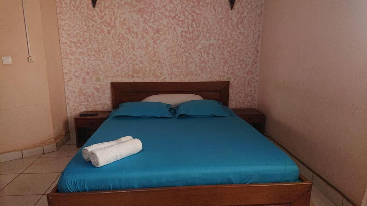 Central Hotel Antsiranana Kültér fotó