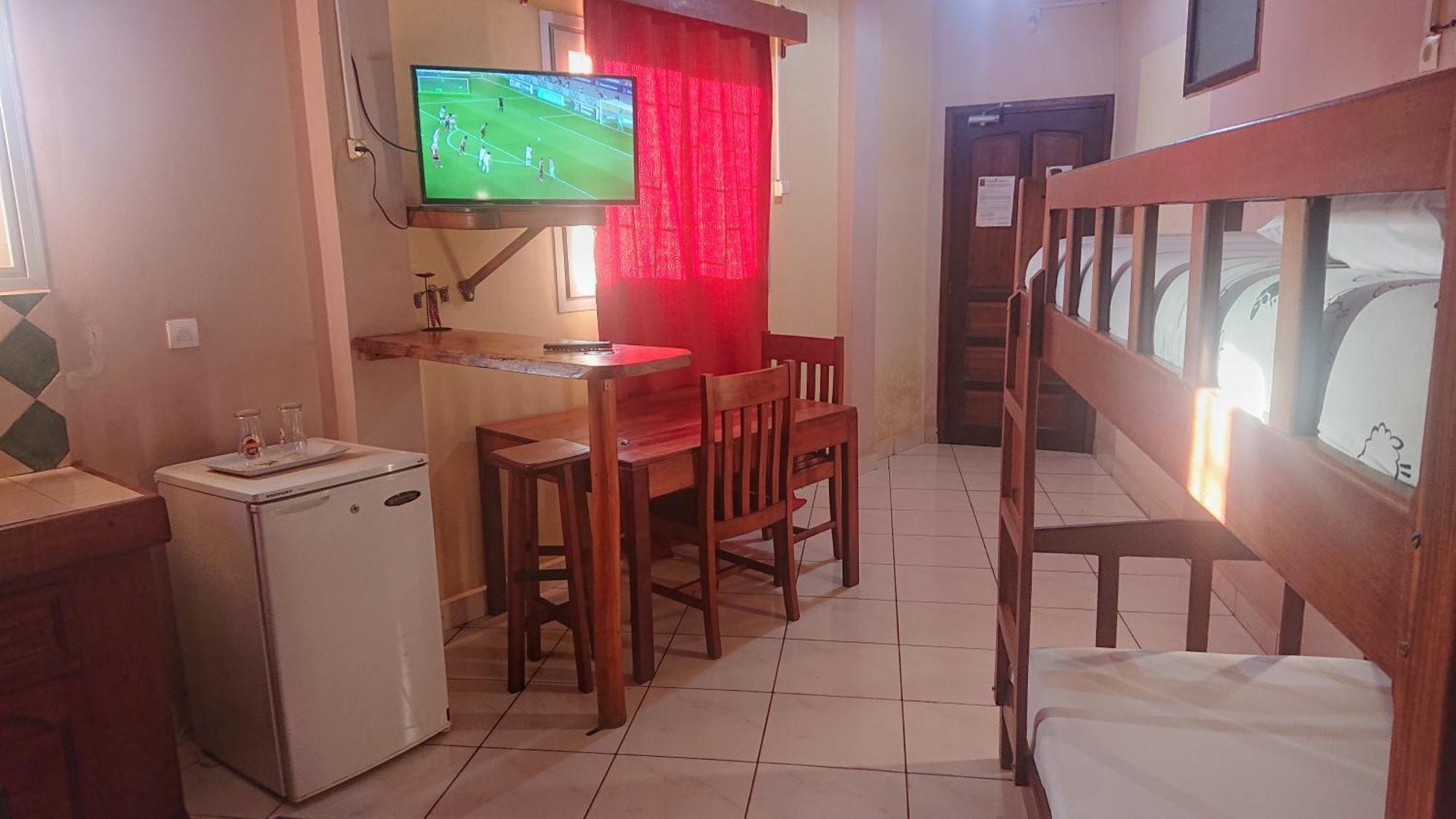 Central Hotel Antsiranana Kültér fotó