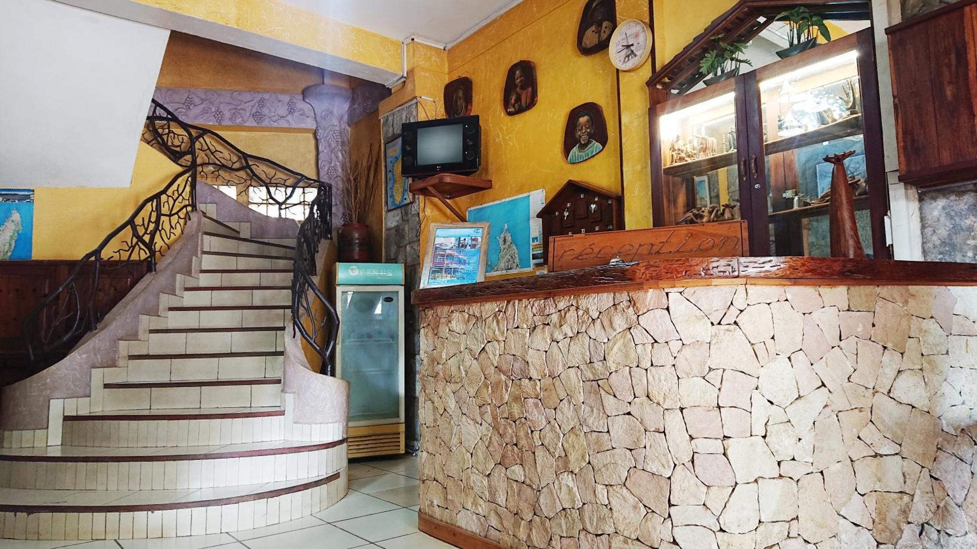 Central Hotel Antsiranana Kültér fotó