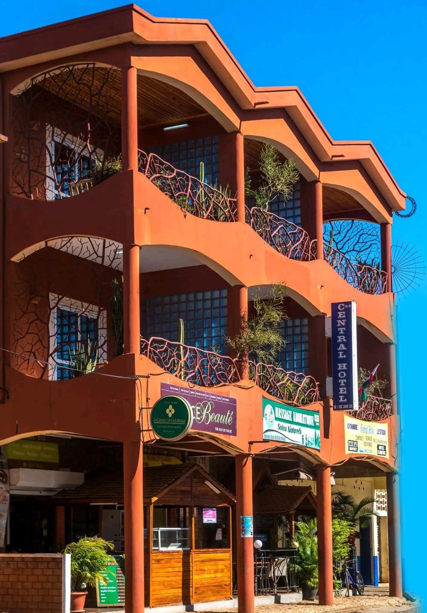 Central Hotel Antsiranana Kültér fotó
